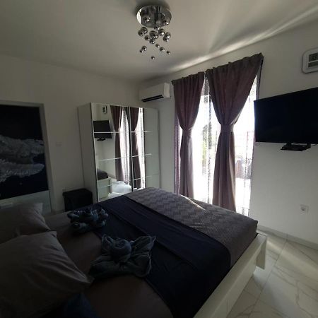 קרק Tj Apartment מראה חיצוני תמונה
