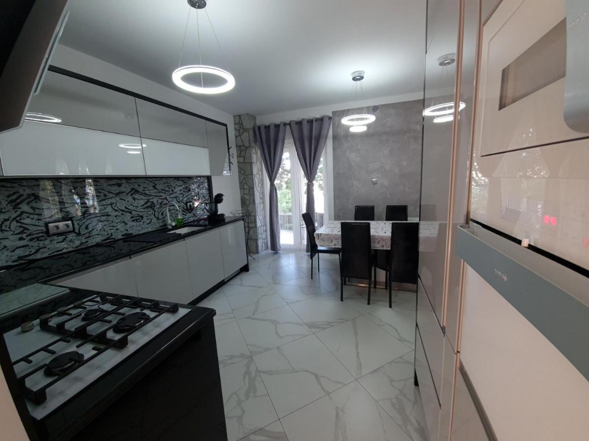 קרק Tj Apartment מראה חיצוני תמונה