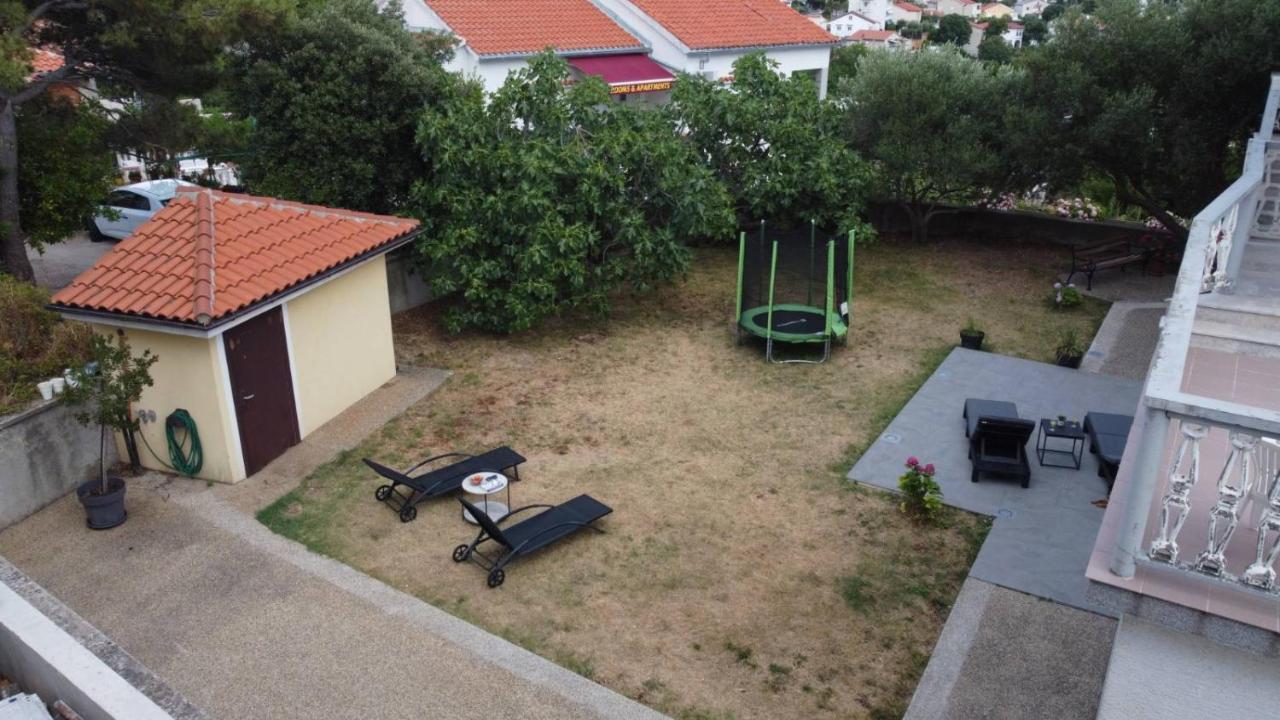 קרק Tj Apartment מראה חיצוני תמונה