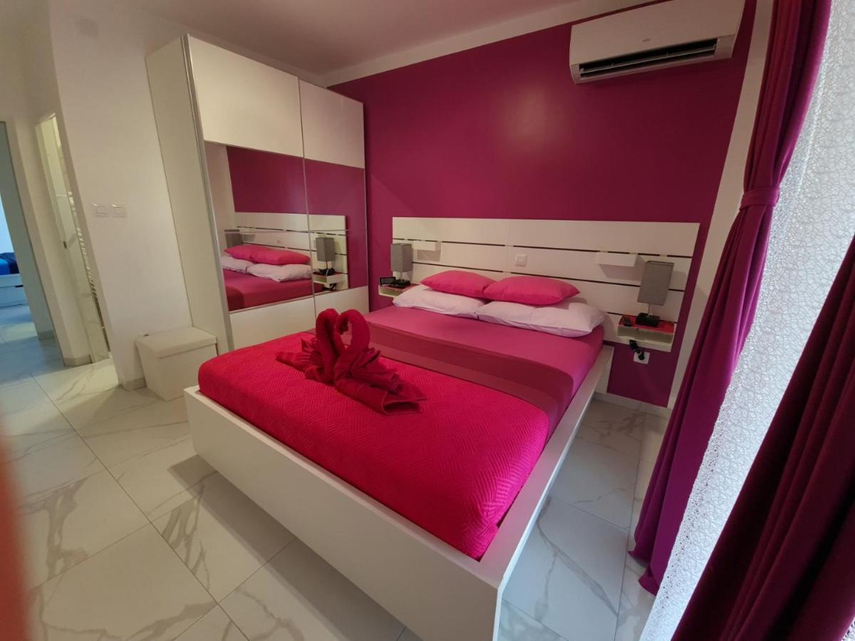 קרק Tj Apartment מראה חיצוני תמונה